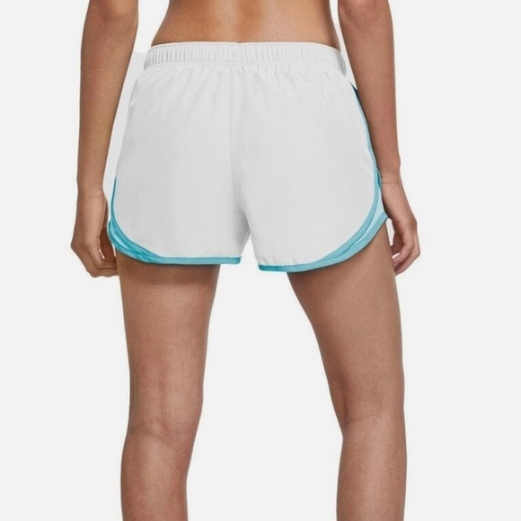 Nike Women’s Dri-FIT Tempo Mid-Rise Brief-Lined Running Shorts | M - Picture 2 of 5